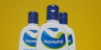 Sữa rửa mặt aquaphil